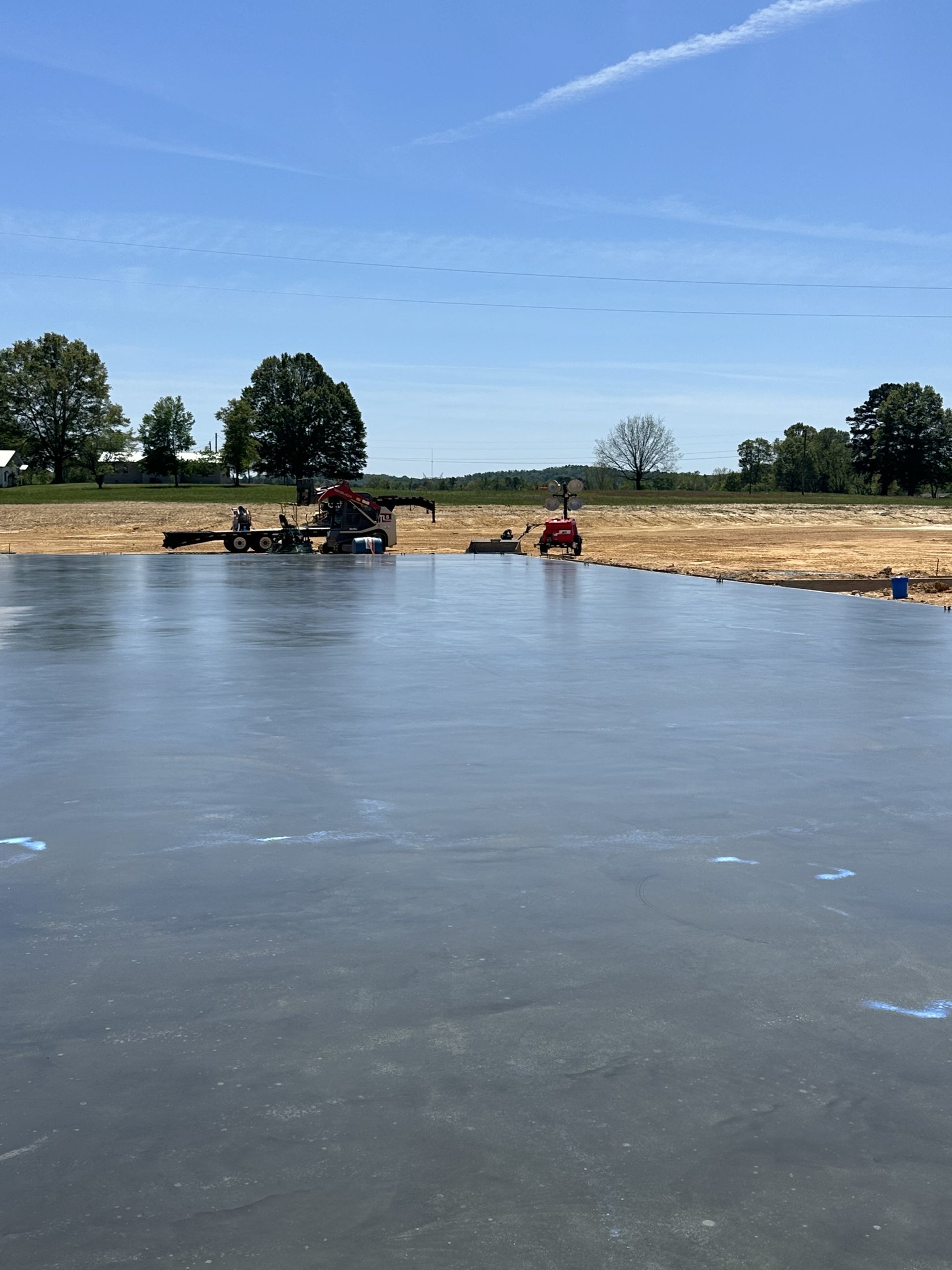 Smooth completed concrete slab